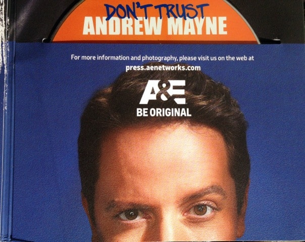 dont-trust-andrew-mayne-press-kit-001